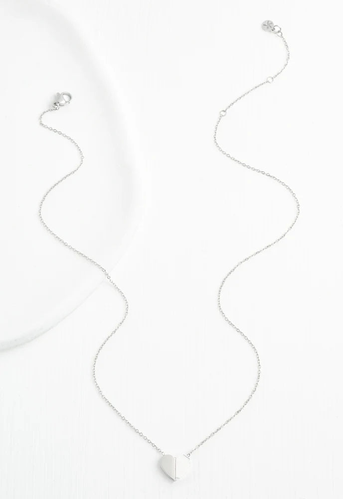 Alexis necklace