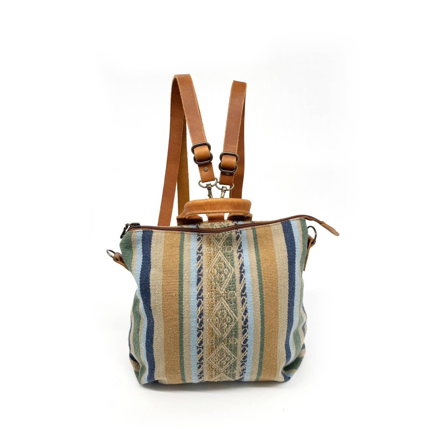Puriq Crossbody Backpack in Mist