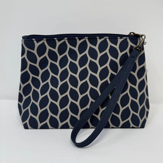 Zuri Clutch