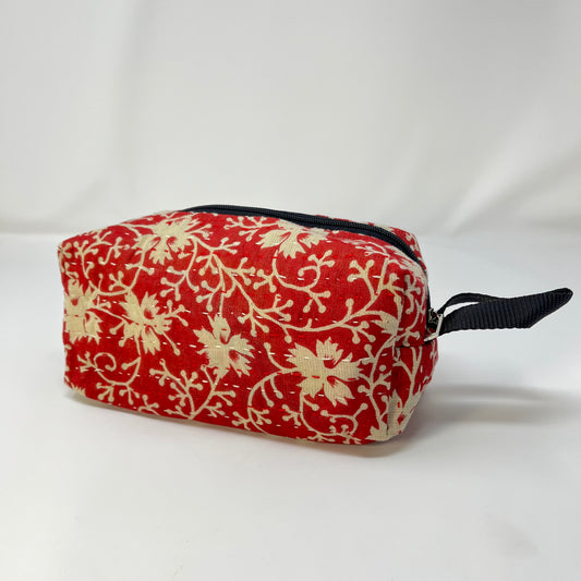 Nila make-up bag