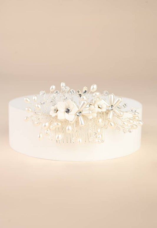 Pearl Blossom Dainty Flower and Crystal Comb